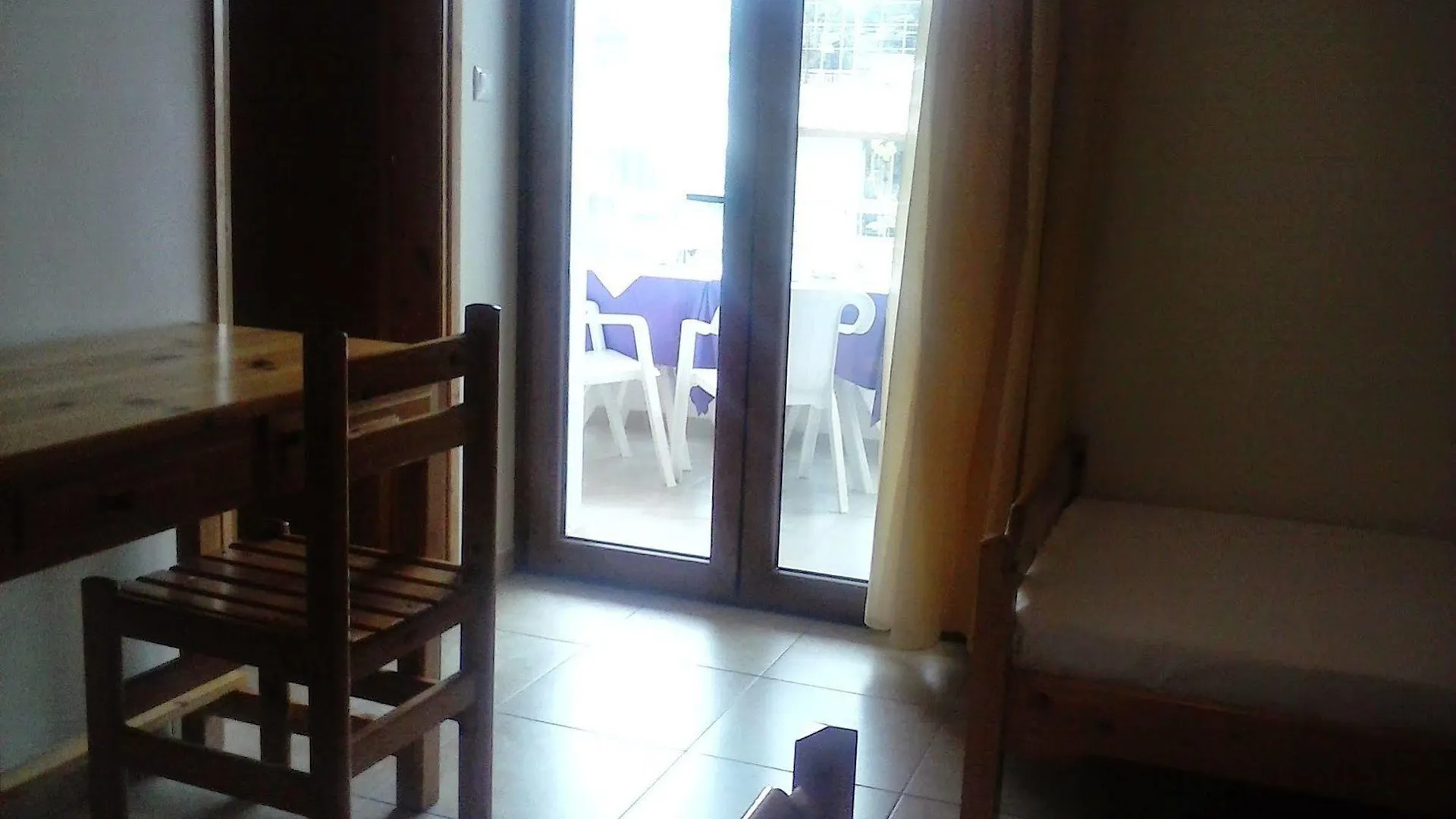 Verginarooms Nea Poteidaia Pensjonat